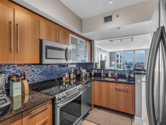 325 S Biscayne Blvd # 3726, Miami FL 33131 — #A11723363