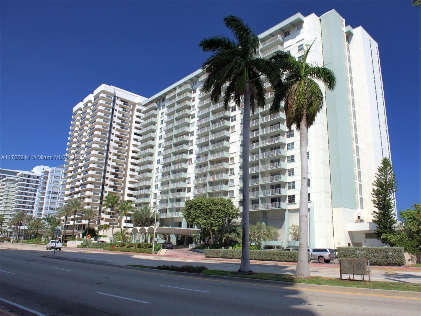 f3b61b38-3870 5701 Collins Ave # 1011, Miami Beach FL 33140 — #A11725214