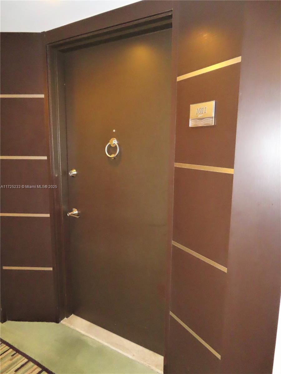 f3b61b38-3872 5701 Collins Ave # 1011, Miami Beach FL 33140 — #A11725233