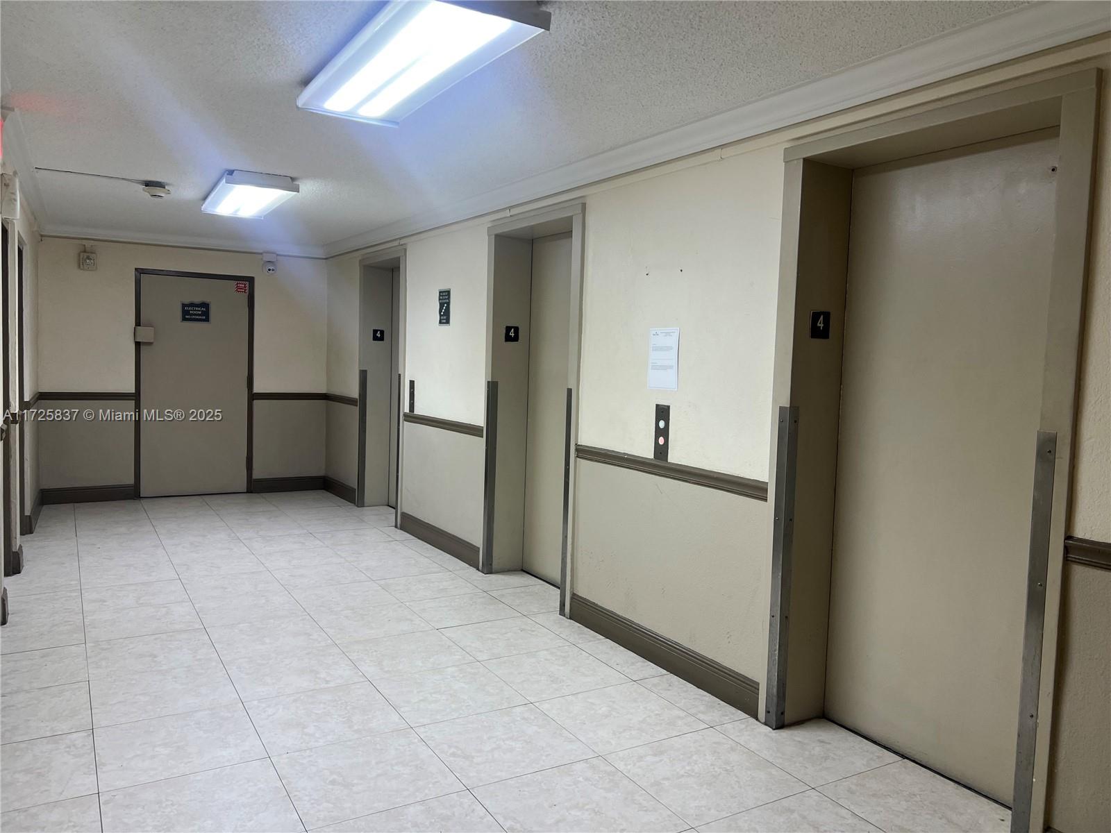 f3b61b38-3879 1805 Sans Souci Blvd # 429, North Miami FL 33181 — #A11725837