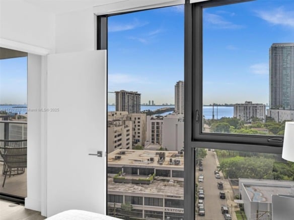 121 NE 34th St # 1005, Miami FL 33137 — #A11727828
