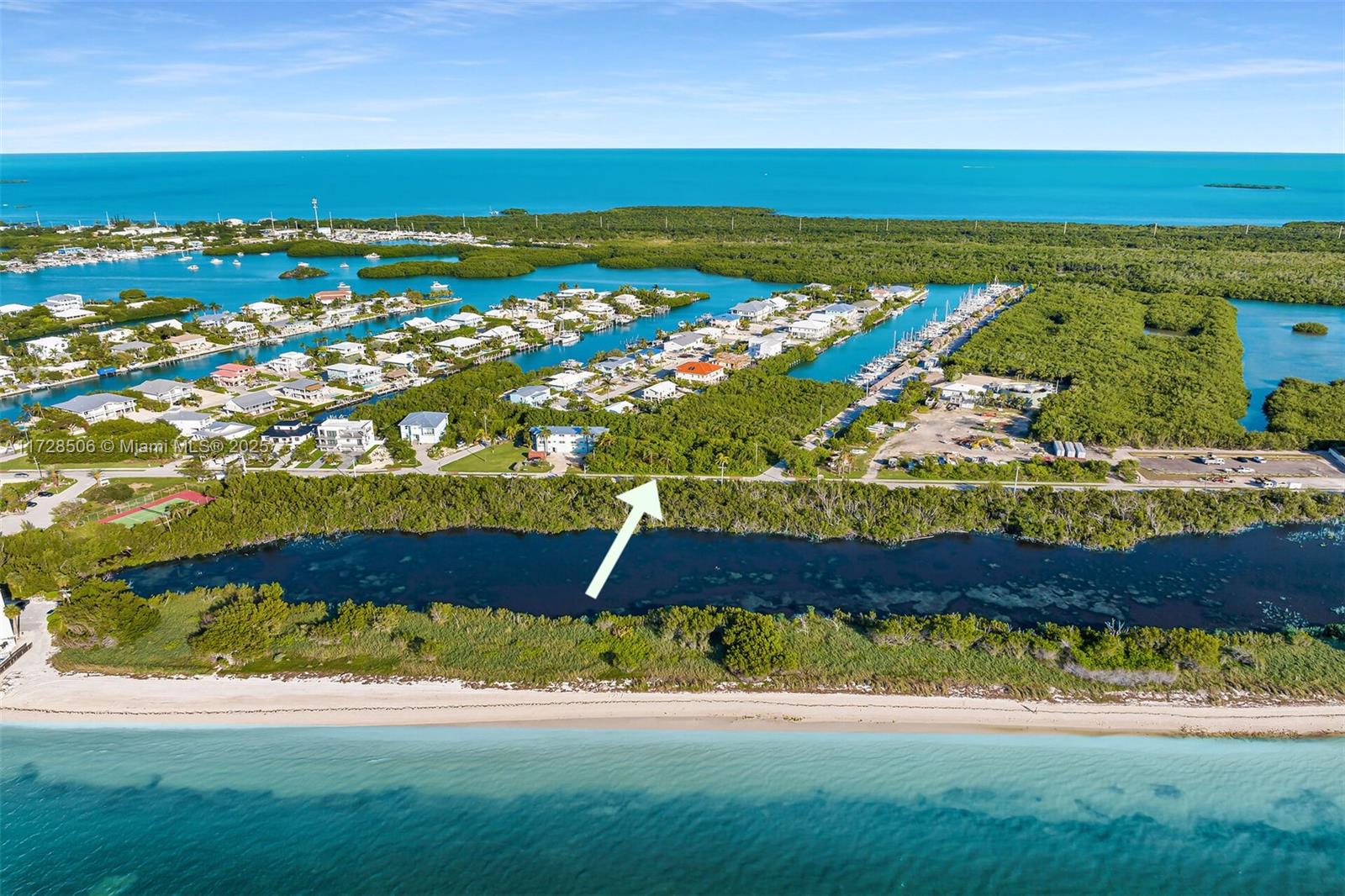 f3b61b38-3927 300 Coco Plum, Marathon FL 33050 — #A11728506