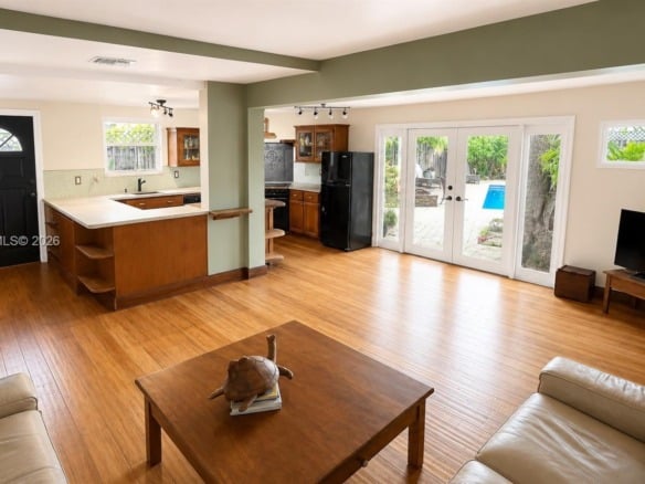 1401 NE 33rd St, Oakland Park FL 33334 — #A11730070