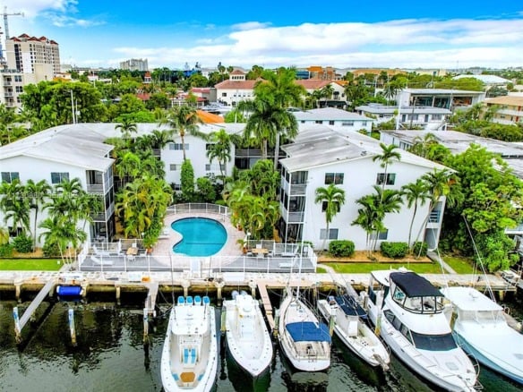 1535 SE 15th St # 304, Fort Lauderdale FL 33316 — #A11730880