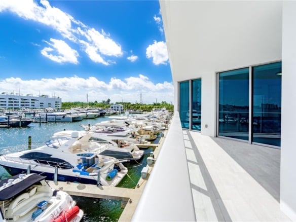 17301 Biscayne Blvd # 207, North Miami Beach FL 33160 — #A11733837