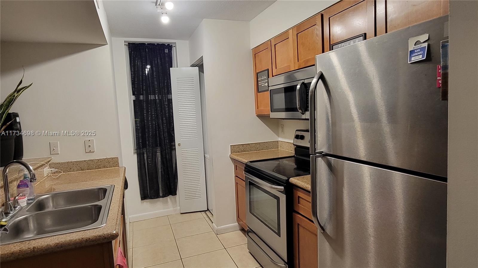 f3b61b38-4002 219 NW 12th Ave # 1004, Miami FL 33128 — #A11734698