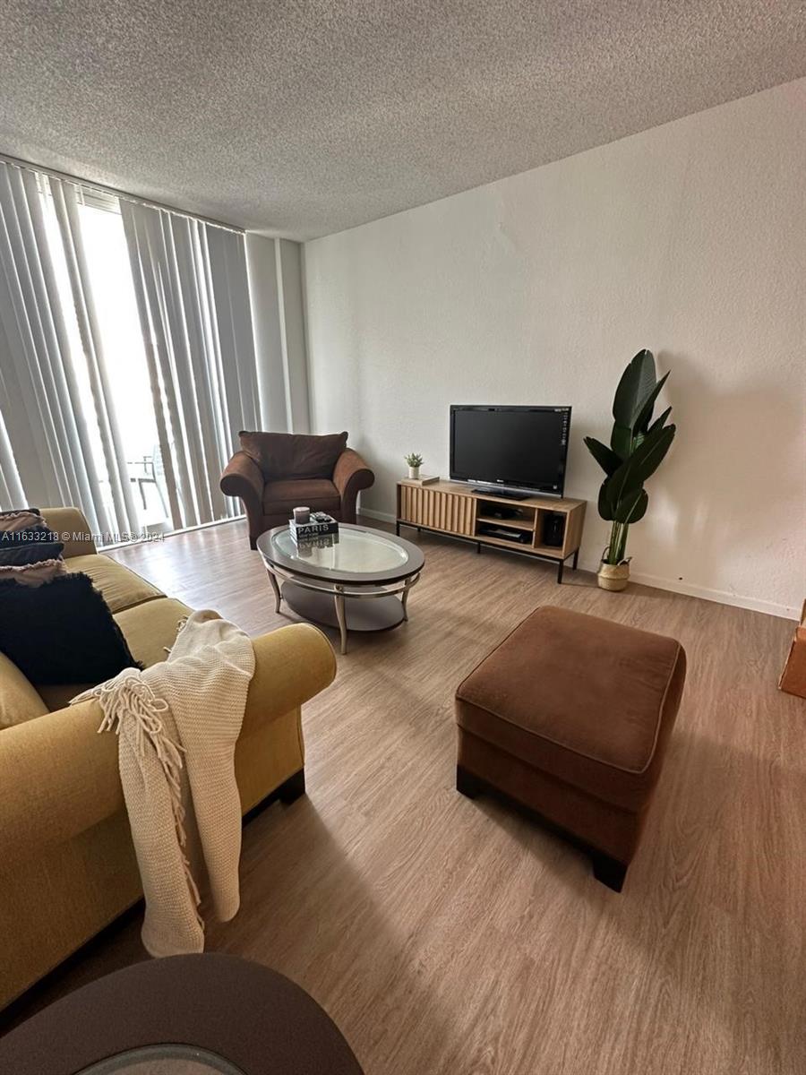 f3b61b38-401 19380 Collins Ave # 7, Sunny Isles Beach FL 33160 — #A11633218