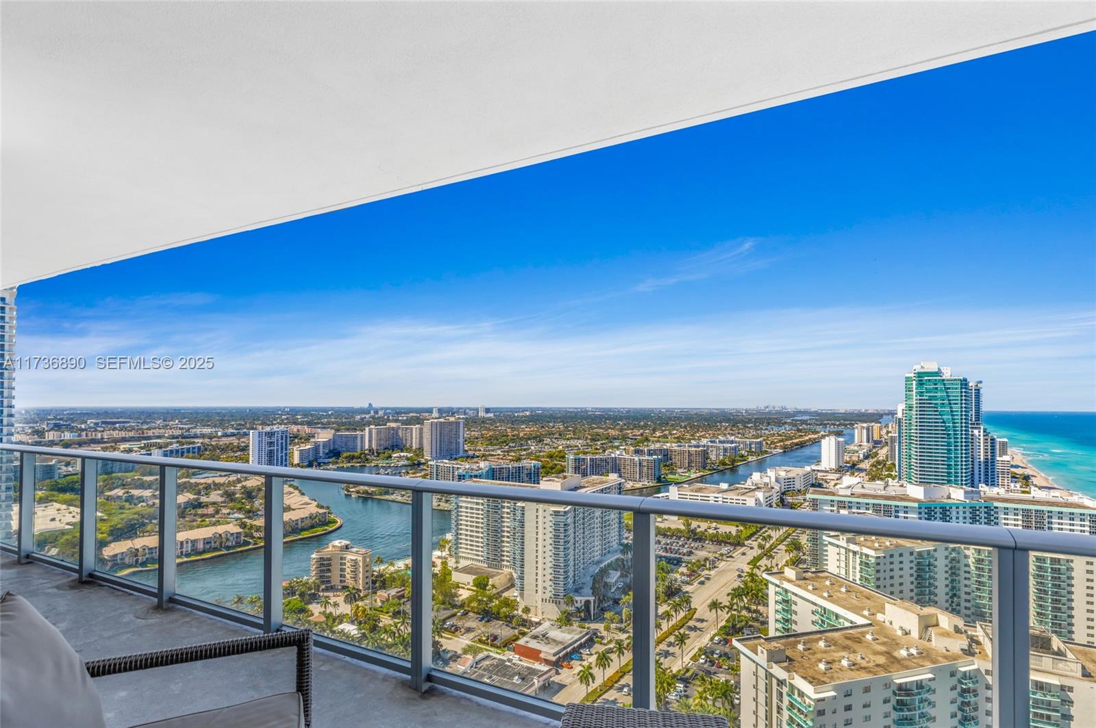 f3b61b38-4030 4111 S Ocean Dr # 2904, Hollywood FL 33019 — #A11736890