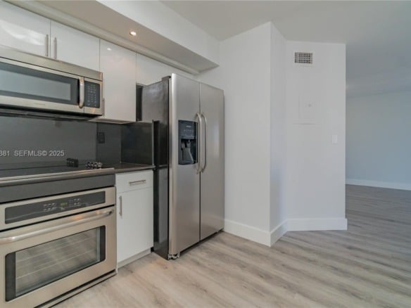 3530 Mystic Pointe Dr # 1513, Aventura FL 33180 — #A11740881