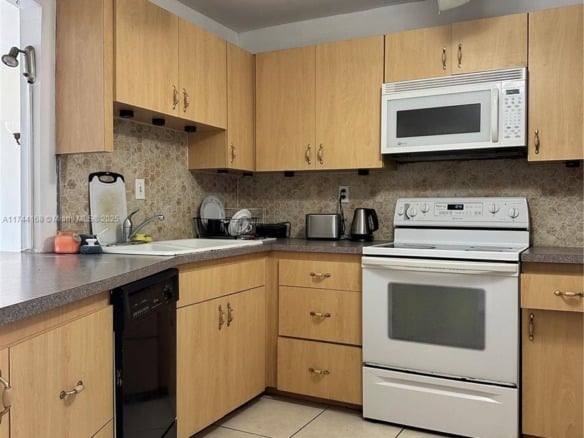 1750 NE 191st St # 4, Miami FL 33179 — #A11744168