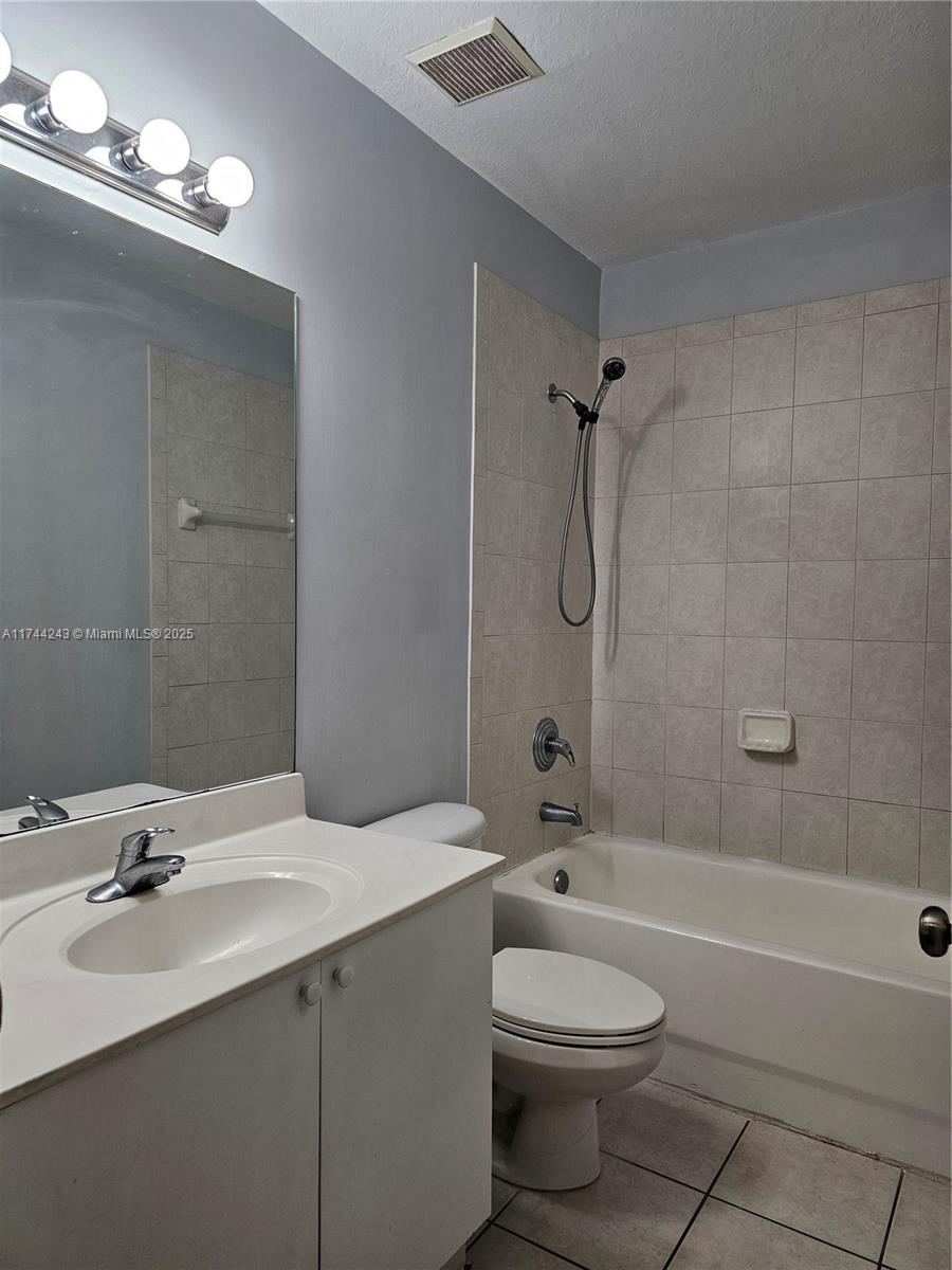 f3b61b38-4111 14122 SW 260th St # 103, Homestead FL 33032 — #A11744243