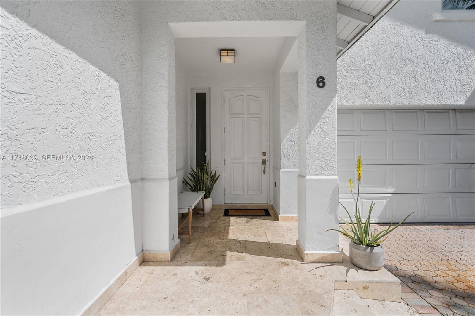 f3b61b38-4164 6 Coconut Ln, Key Biscayne FL 33149 — #A11748039