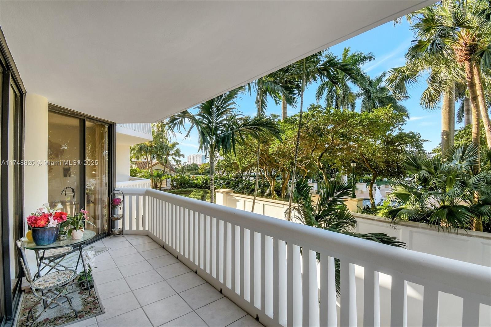 2000 ISLAND Blvd # 410, Aventura FL 33160 — #A11748820