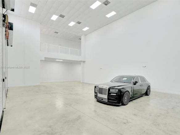 6700 NE 2nd Ct # 4, Miami FL 33138 — #A11749330