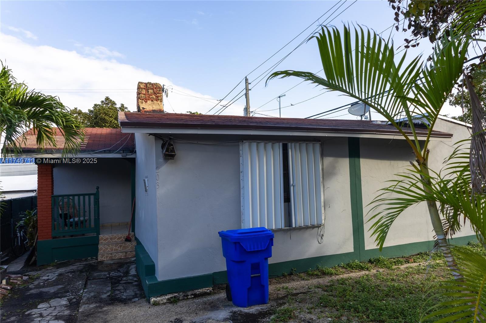 f3b61b38-4184 203 NW 35th St, Miami FL 33127 — #A11749710