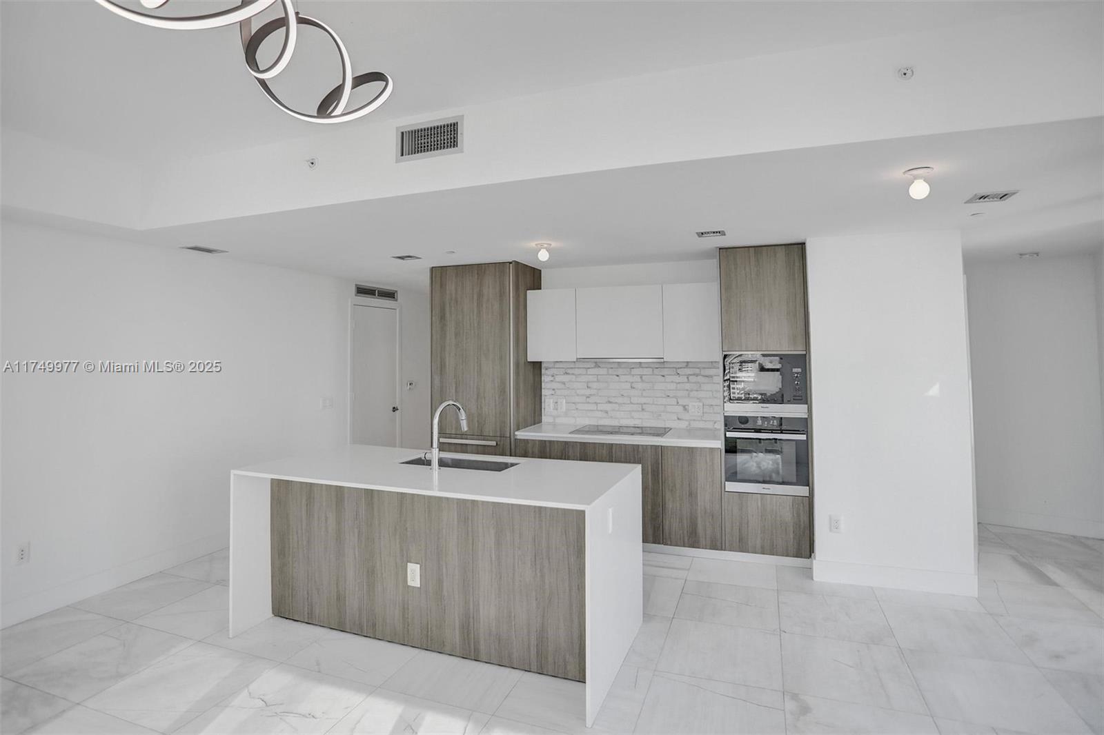 2900 NE 7th Ave # 1601, Miami FL 33137 — #A11749977