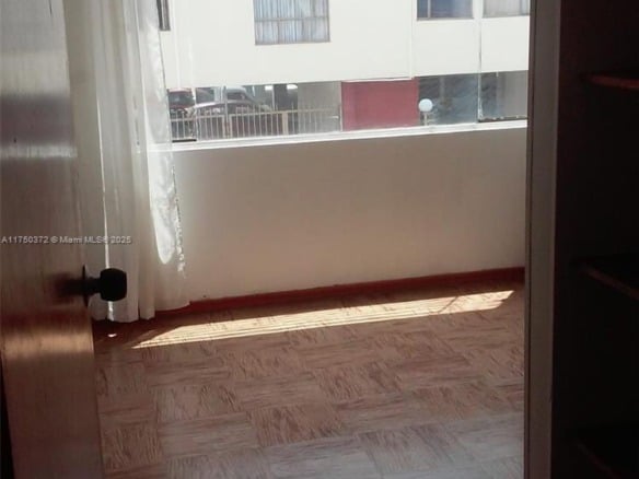 KR 7B 153A 15 # 204, FL — #A11750372