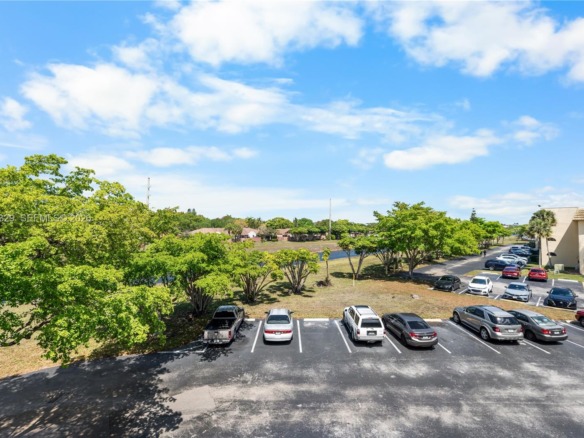 8450 Sunrise Lakes Blvd # 306, Sunrise FL 33322 — #A11751329