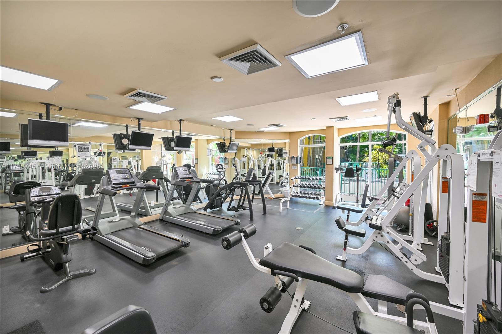 f3b61b38-4223 6001 SW 70th St # 133, South Miami FL 33143 — #A11752745