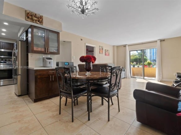 4801 NW 7th St # 16, Miami FL 33126 — #A11753063