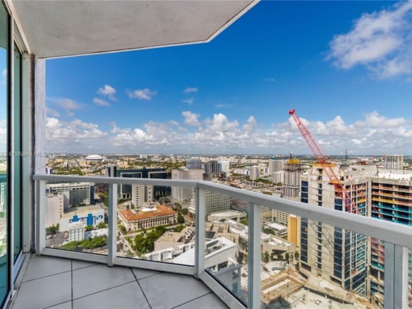 253 NE 2nd St # 3702, Miami FL 33132 — #A11756248
