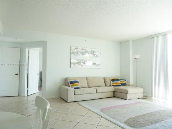 17555 Atlantic Blvd # 606, Sunny Isles Beach FL 33160 — #A11756357