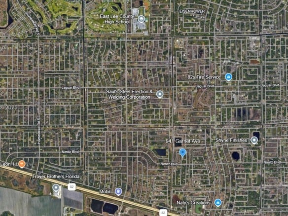 941 Garnet Ave, Lehigh Acres FL 33974 — #A11757131