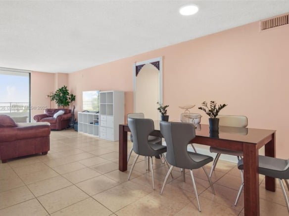 2500 Parkview Dr # 812, Hallandale Beach FL 33009 — #A11757236
