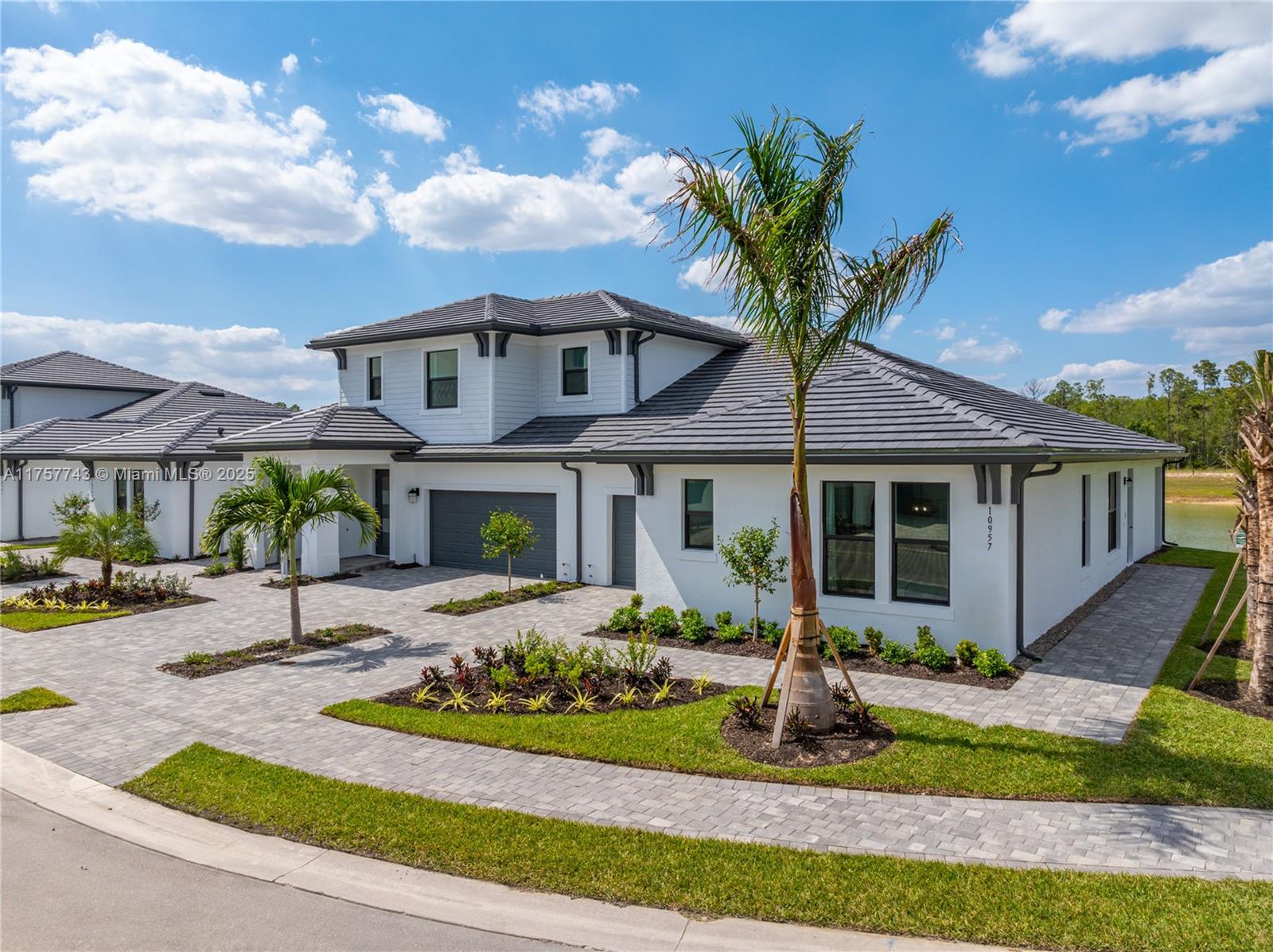 default 10925 Preachers Cove LN, Fort Myers FL 33913 — #A11757743