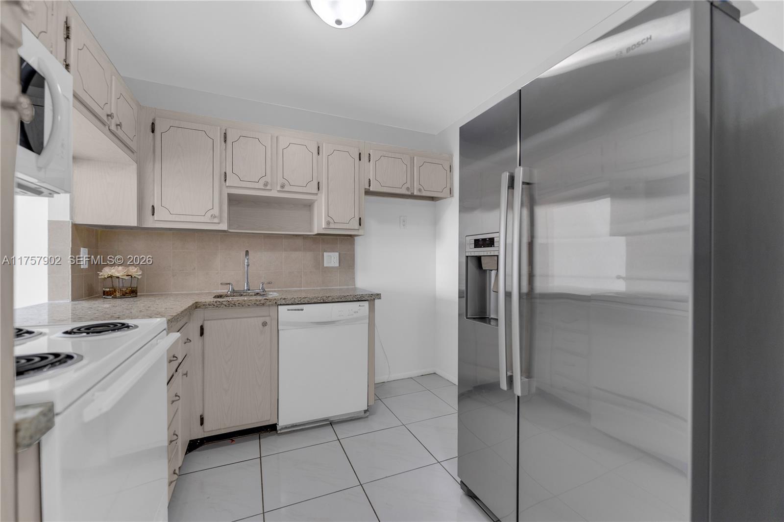 1817 S Ocean Dr # 827, Hallandale Beach FL 33009 — #A11757902