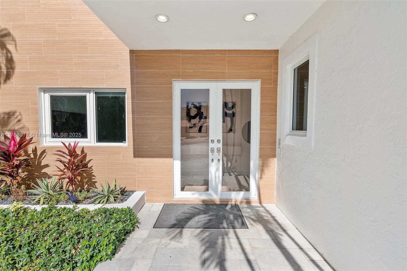 f3b61b38-4316 201 Atlantic Ave, Sunny Isles Beach FL 33160 — #A11758977