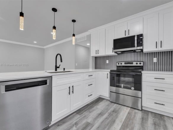 38 Flanders A # 38, Delray Beach FL 33484 — #A11759161