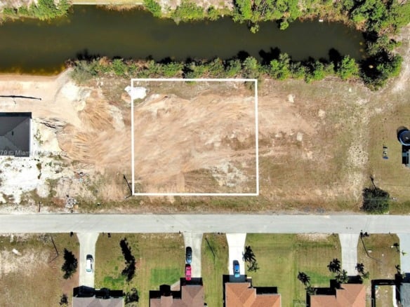 1611 NW 2nd St, Cape Coral FL 33993 — #A11759979
