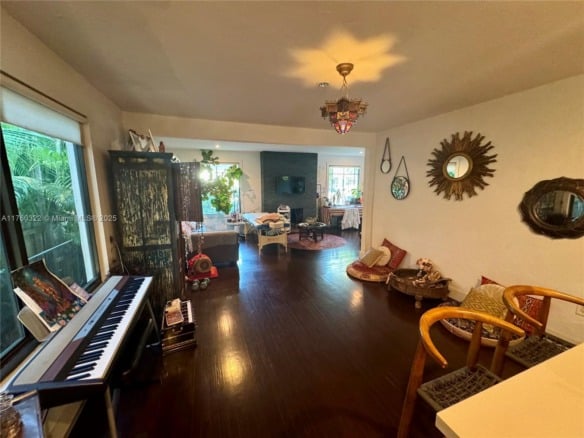 7020 NE 5th Ave, Miami FL 33138 — #A11760322