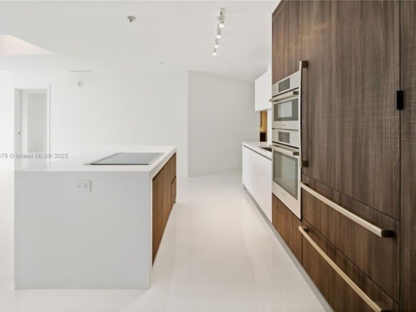851 NE 1st Ave # 4203, Miami FL 33132 — #A11760379