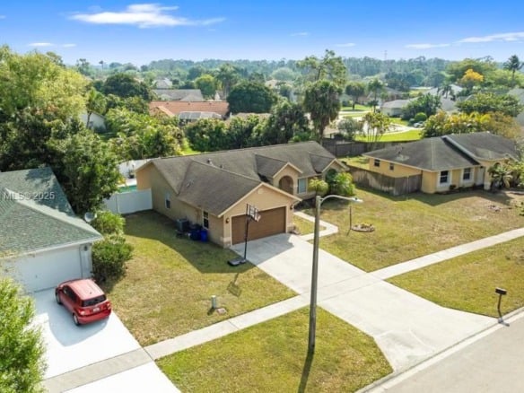 155 Kings Way, Royal Palm Beach FL 33411 — #A11761302