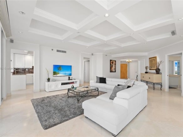 21150 Point Pl # 1102, Aventura FL 33180 — #A11762282