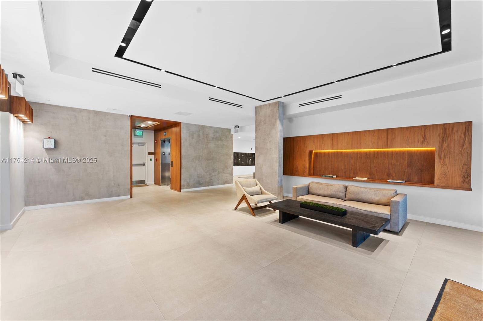 13800 Highland Dr # 302, North Miami Beach FL 33181 — #A11764214