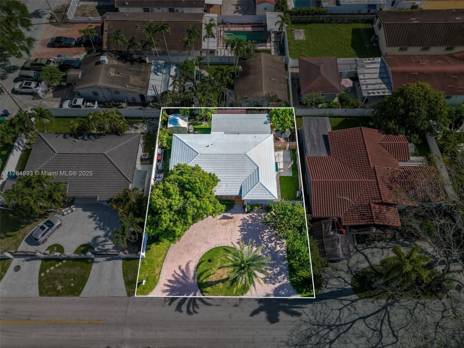 f3b61b38-4412 5810 SW 22nd St, Miami FL 33155 — #A11764933