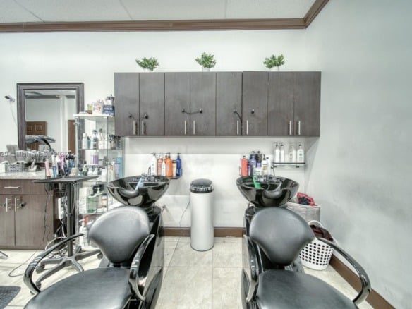 Beauty Salon For Sale On 8th St, Miami FL 33184 — #A11765320