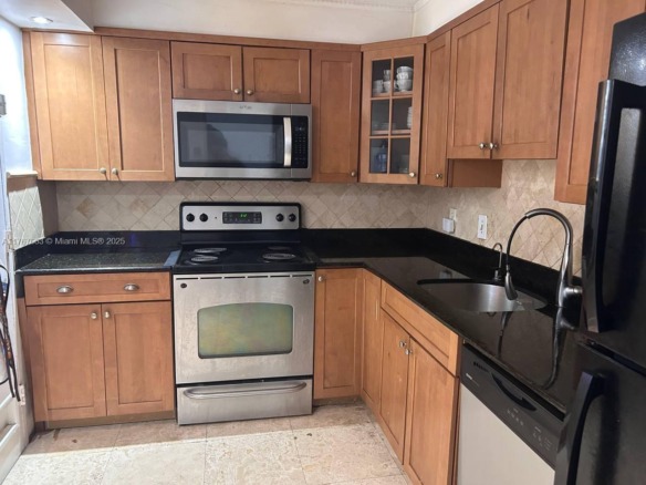 400 Kings Point Dr # 209, Sunny Isles Beach FL 33160 — #A11767663