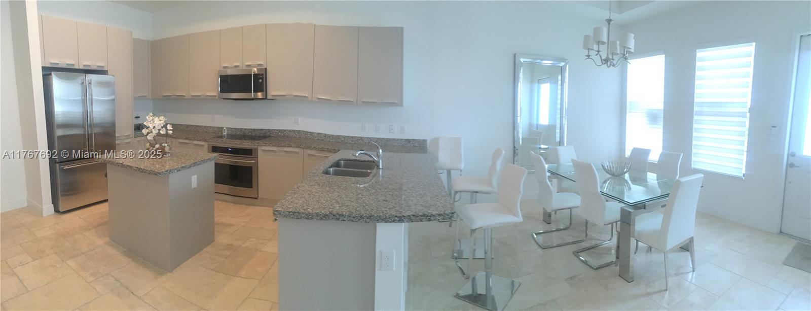 f3b61b38-4458 5189 NW 85th Ave # 5189, Miami FL 33166 — #A11767692