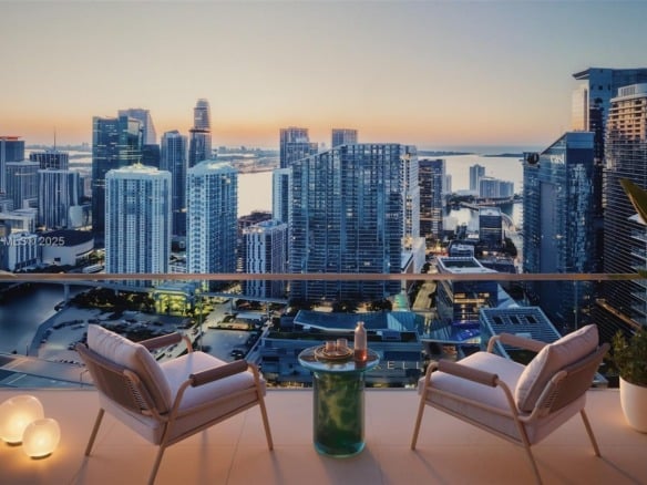 690 SW 1 Avenue # 4010, Miami FL 33130 — #A11771429