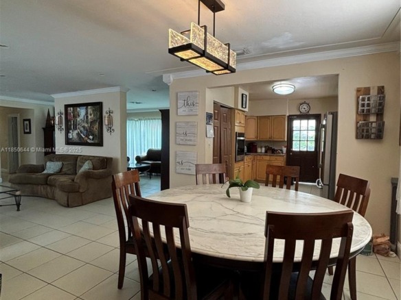 6440 Miller Dr, South Miami FL 33155 — #A11850644