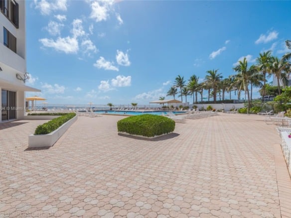 3505 S Ocean Dr # 504, Hollywood FL 33019 — #A11773694