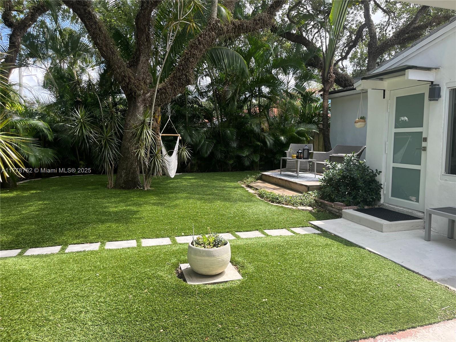 f3b61b38-4633 701 SW 9th Ave, Fort Lauderdale FL 33315 — #A11778762