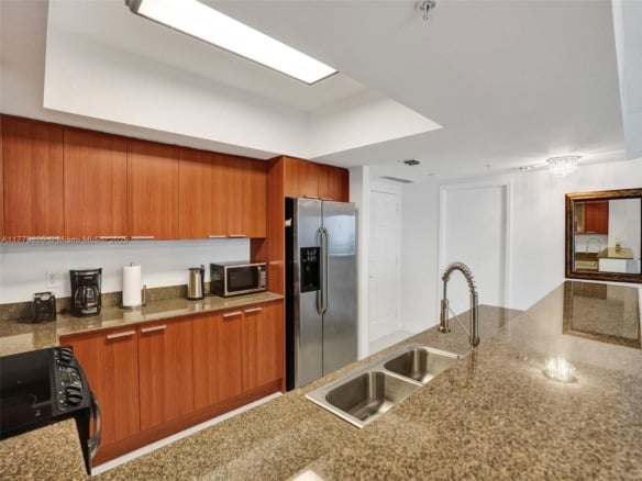 16699 Collins Ave # 2305, Sunny Isles Beach FL 33160 — #A11779626