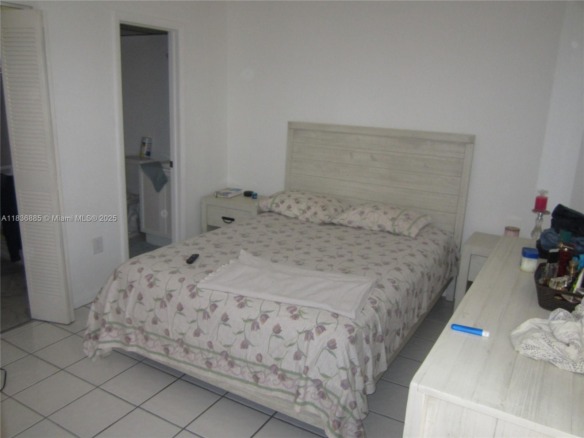 6780 W 2nd Ct # 304, Hialeah FL 33012 — #A11836885