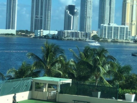 3370 Hidden Bay Dr # 712, Aventura FL 33180 — #A11784422