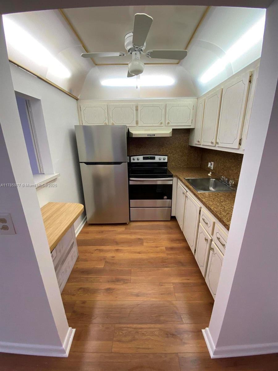 381 Fanshaw J # 381, Boca Raton FL 33434 — #A11785977